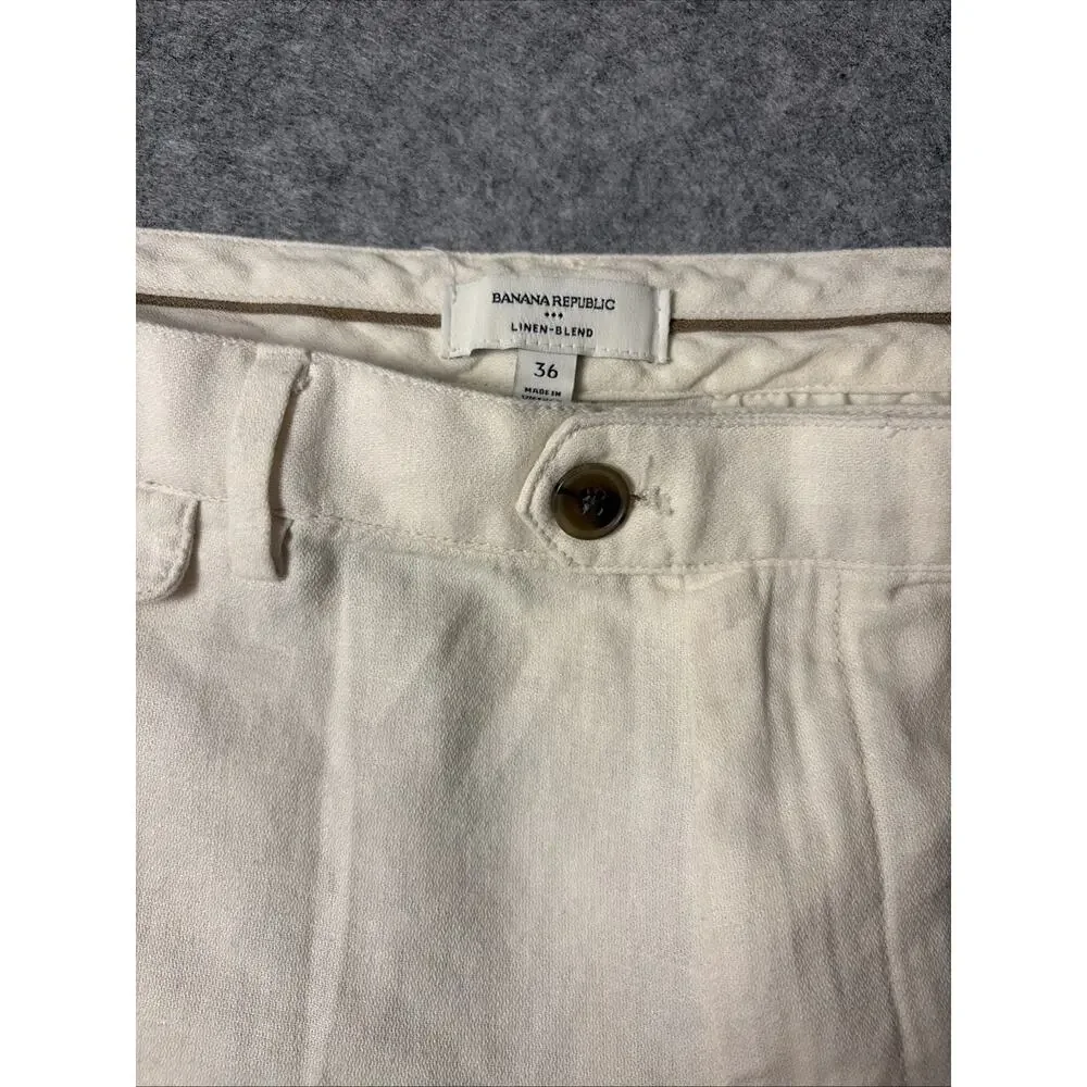 Banana Republic Linen / Cotton Blend Shorts Size 36
